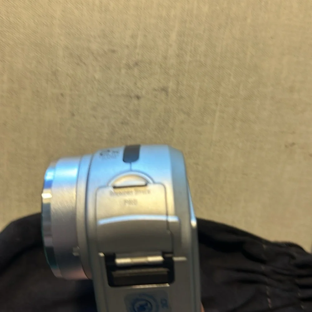 Sony Cybershot 3.2 Mega Pixels